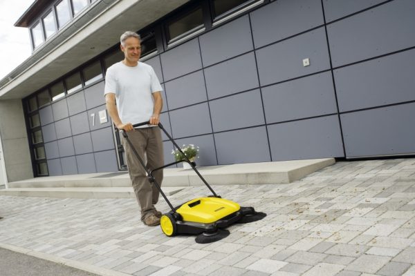 Push Sweepers S650